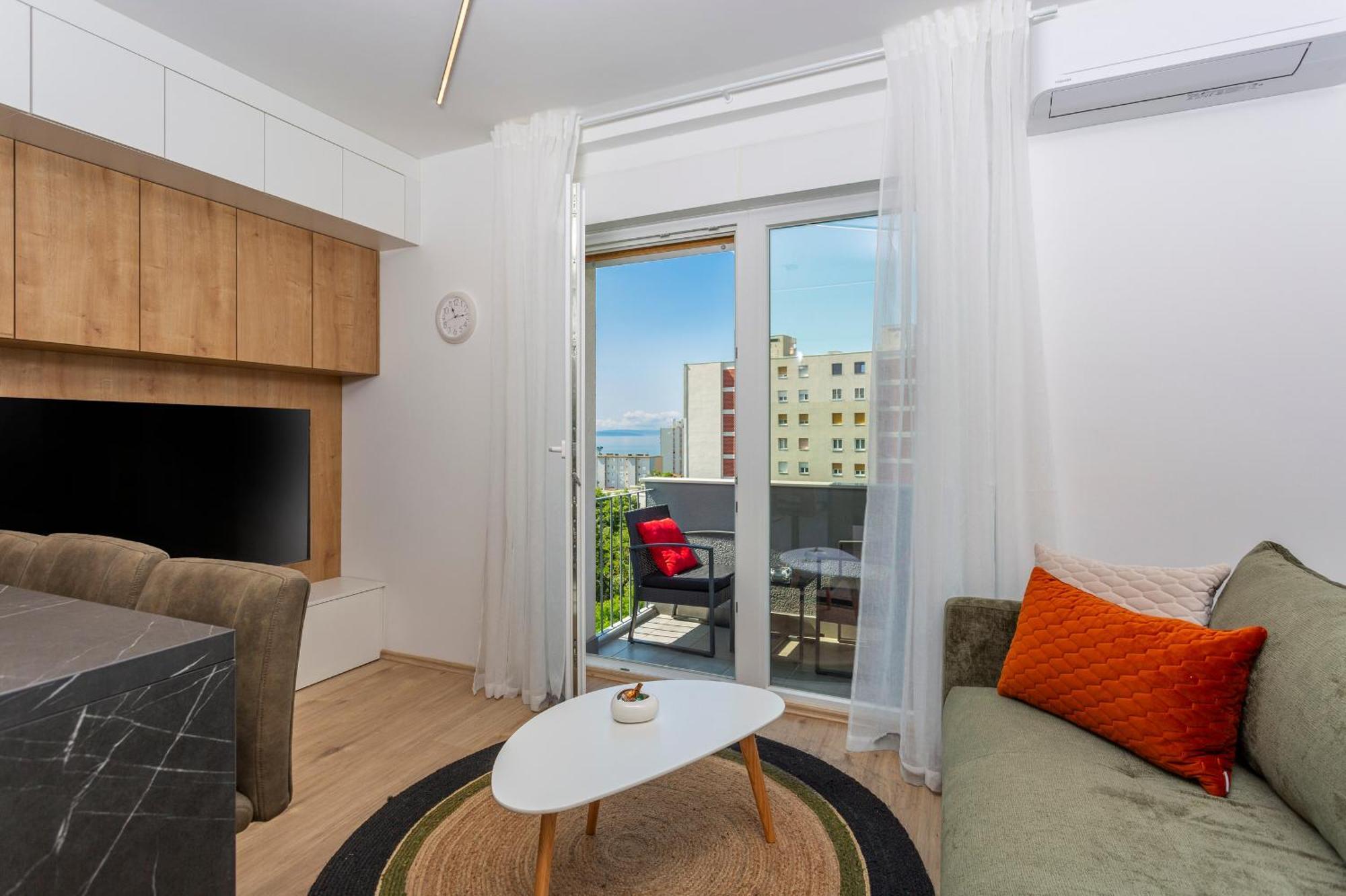 Brand New Apartment Close To The Beach, City Center And University Of Rijeka - Apartment Karlo Buitenkant foto